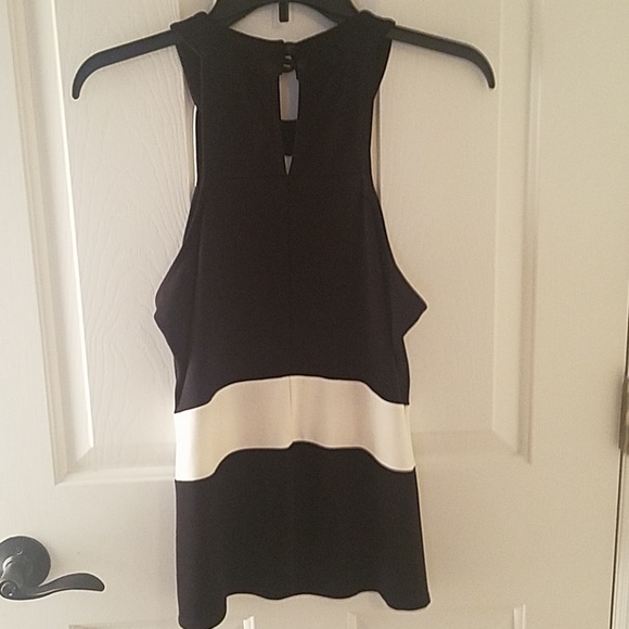 Top - Picture 3 of 3